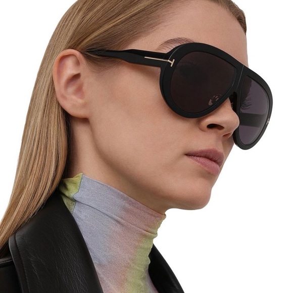 New! Authentic Tom Ford Oversized Pilot Sunglasses. - Picture 4 of 14